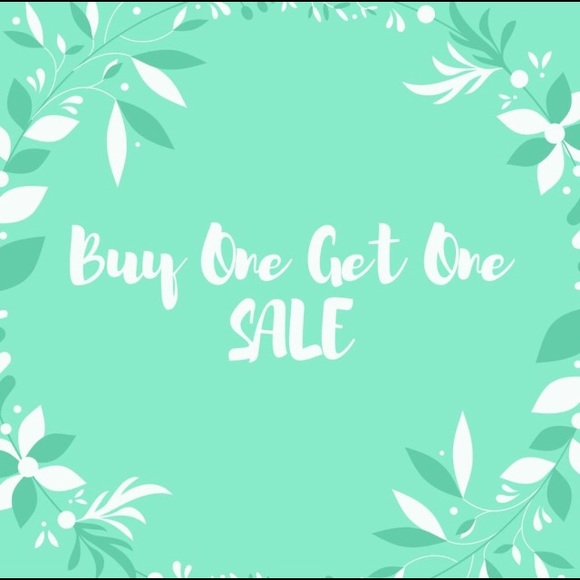 Worthington | Olive Short Sleeve Top - Picture 6 of 6